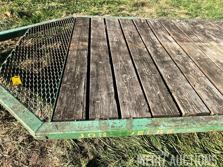 john-deere-implement-trailer-image-15