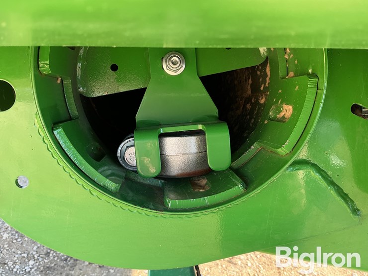 2024-john-deere-hd40f-image-12