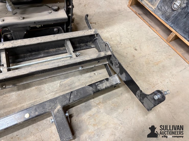 john-deere-gator-image-10