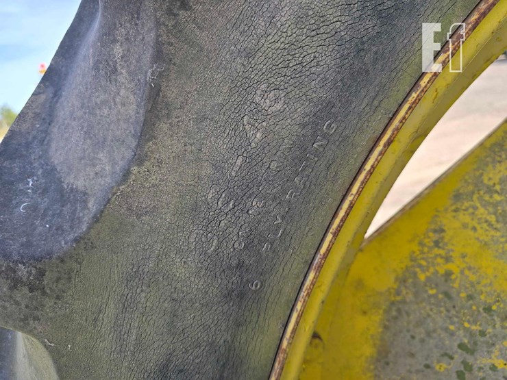 john-deere-6405-image-15