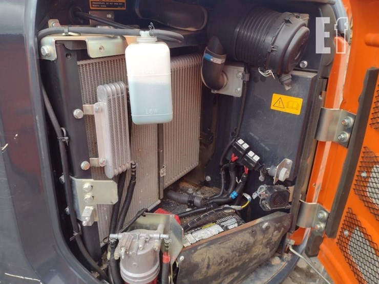 hitachi-zx50u-5n-image-43