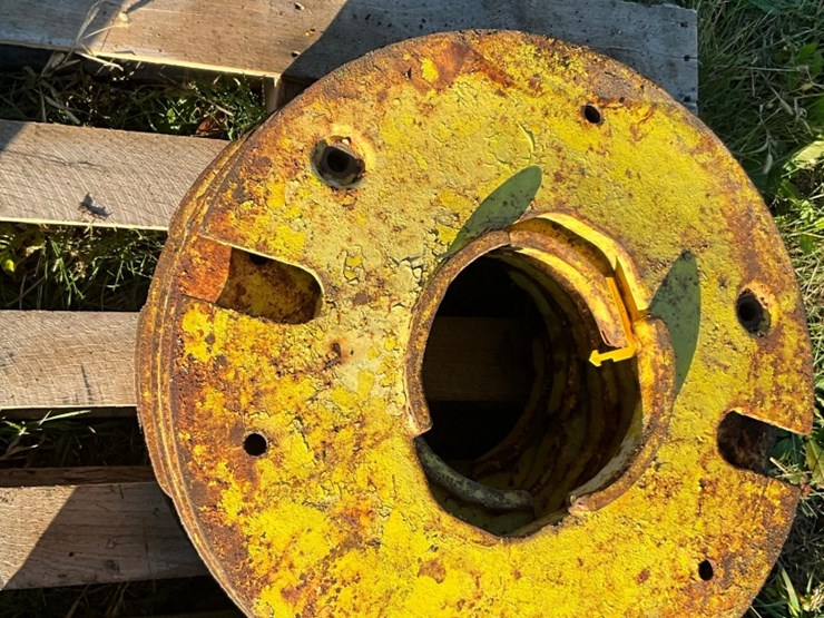 (5)-tractor-wheel-weights-image-12