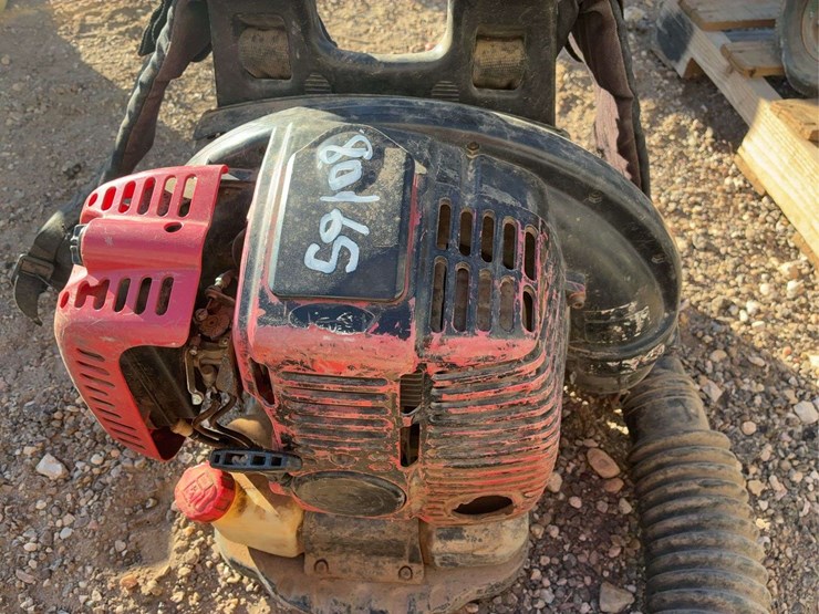 (2)-backpack-blowers-image-4