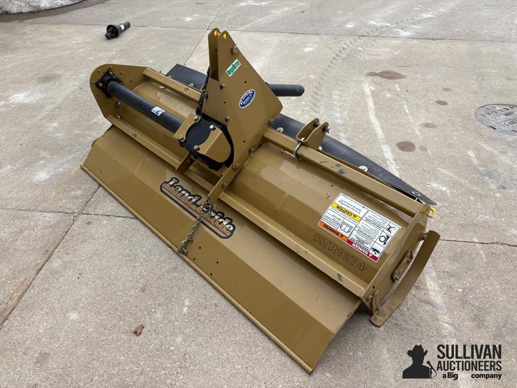 2022-land-pride-rtr1274-image-5