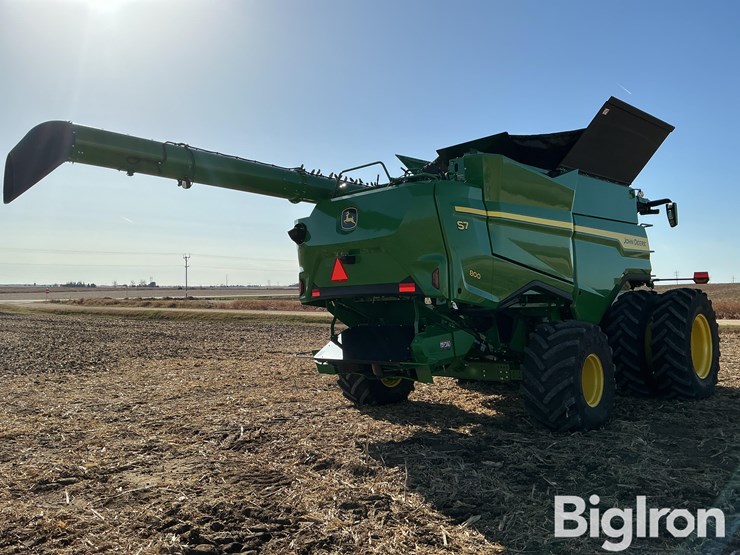 2025-john-deere-s7-800-image-5