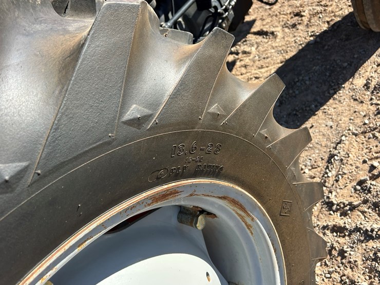 massey-ferguson-231s-image-8