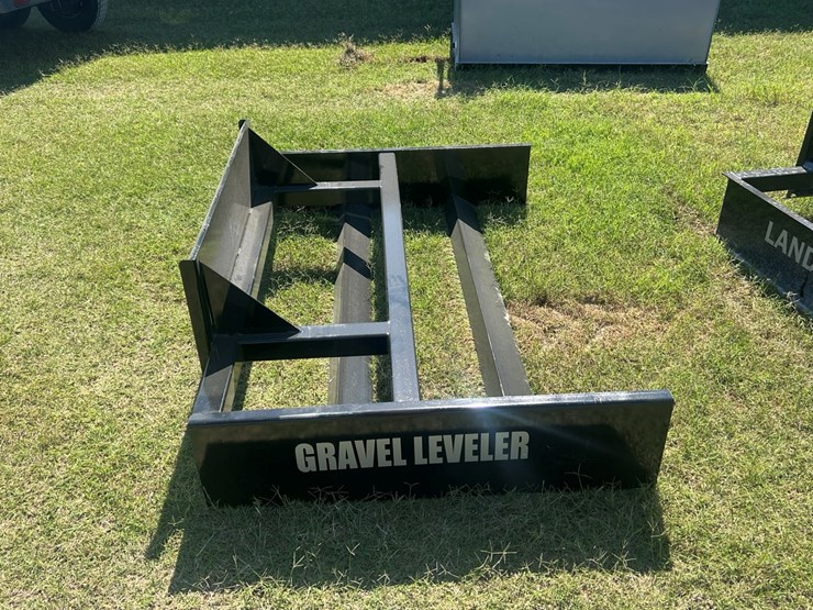 #54-•-2025-x-star-gravel-leveler-image-3