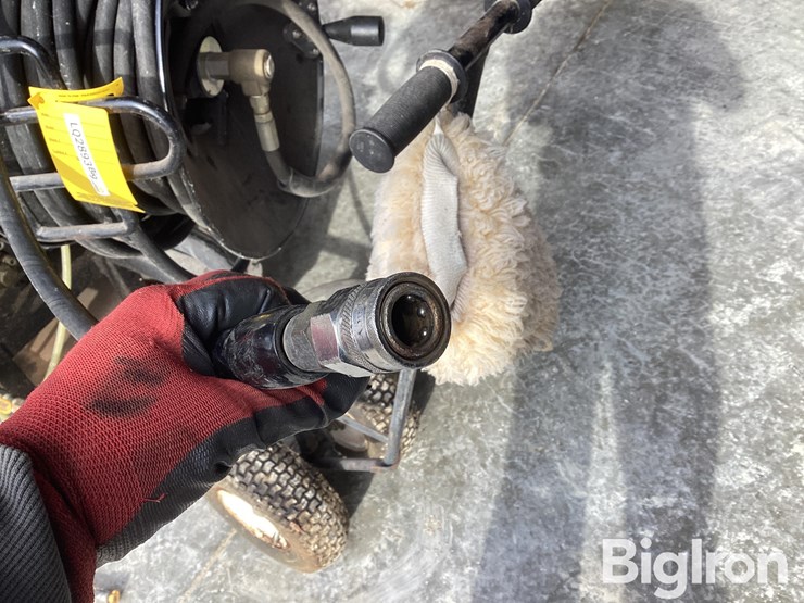 gbc-hwtgdf-power-washer-image-11