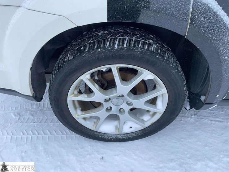 2014-dodge-journey-image-23