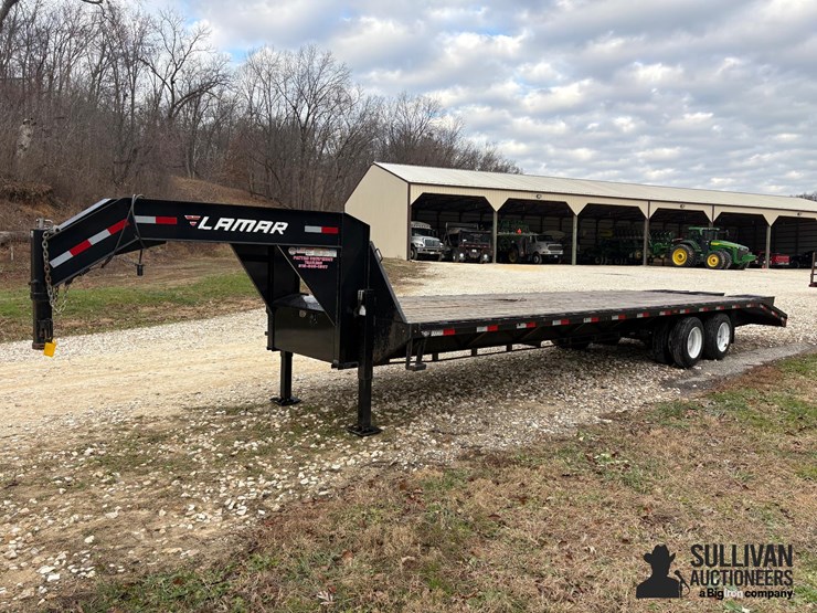 2018-lamar-fg02322c-32'-t/a-gooseneck-flatbed-trailer-image-1