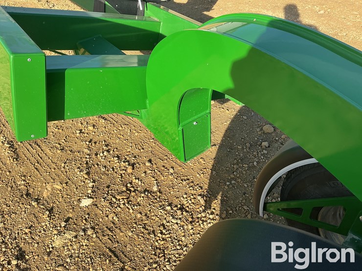 2023-dose-headhunter-classic-43’-head-trailer-image-13