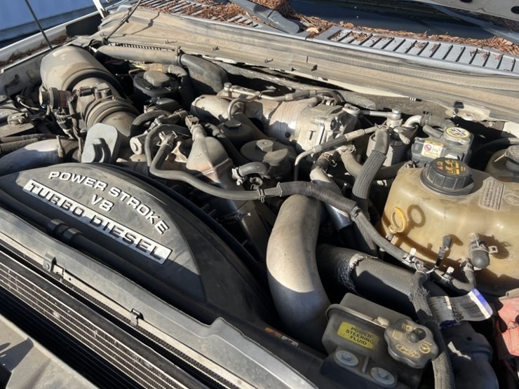 2008-ford-f550-image-11