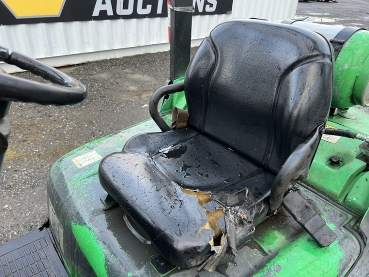 2008-mitsubishi-fg25n-image-18