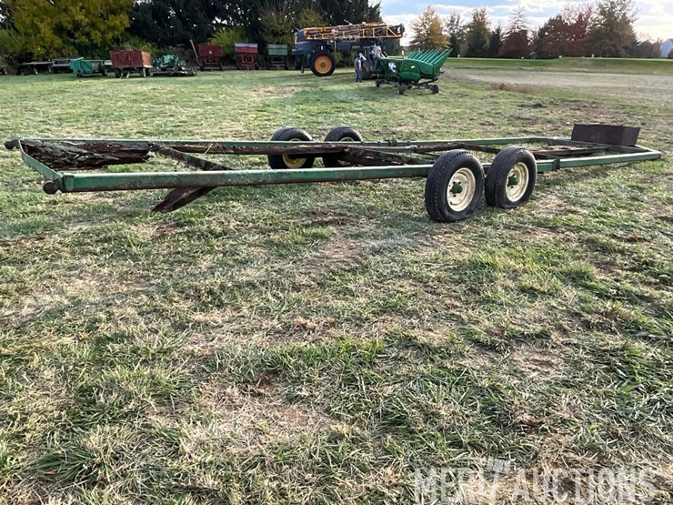 john-deere-implement-trailer-image-54