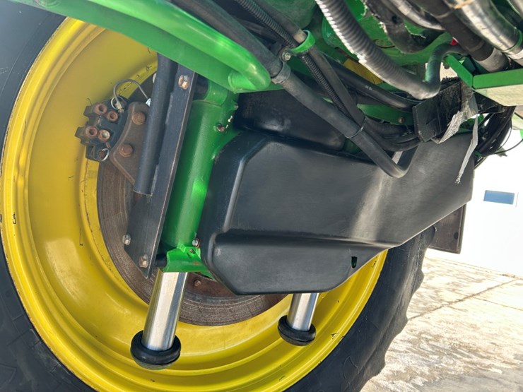 2013-john-deere-4940-image-98