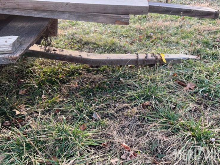 16ft.-hay-rack-on-running-gear-image-32