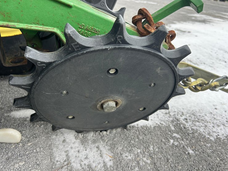 john-deere-1770-image-29