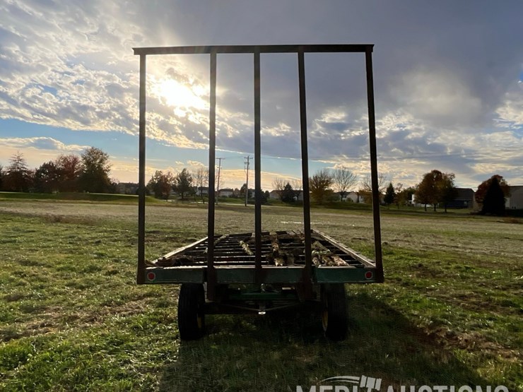 hay-rack-on-john-deere-running-gear-image-4