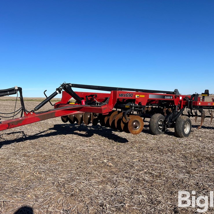 CASE IH MRX690