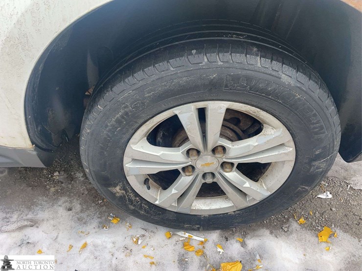 2015-chevrolet-equinox-image-19