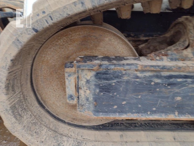 2017-bobcat-t595-image-26