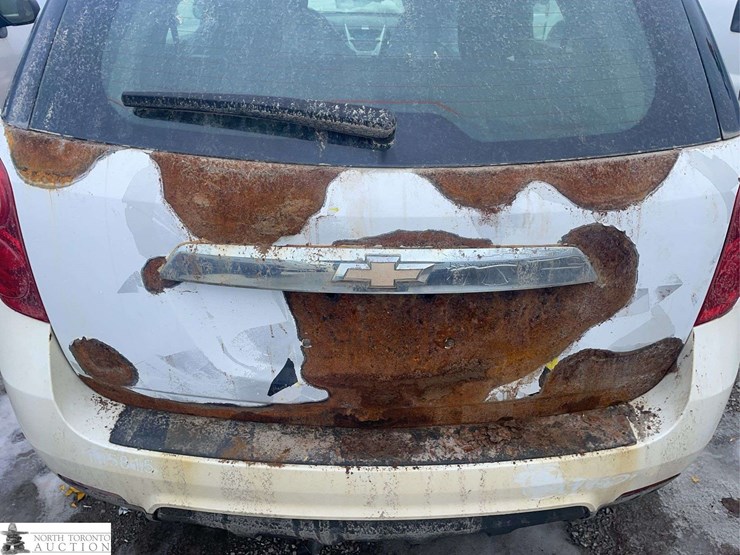 2015-chevrolet-equinox-image-27