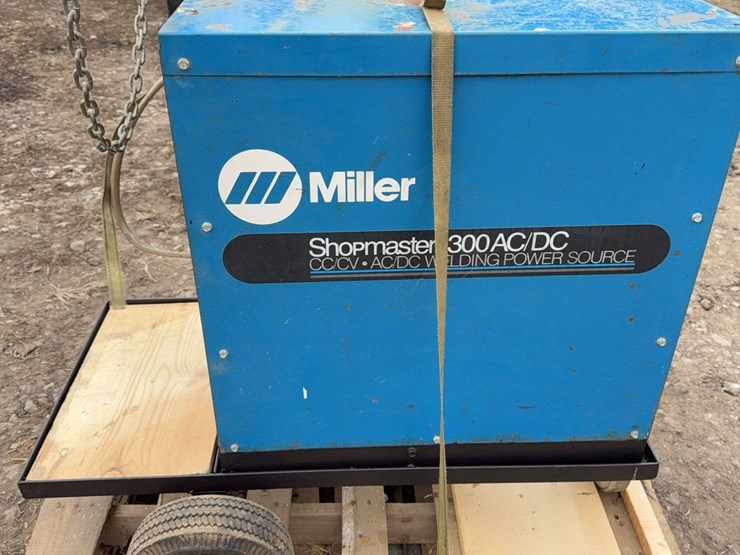 miller-shopmaster-300ac/dc-welder,-works-great,-with-wire-feed-and-leads-image-1