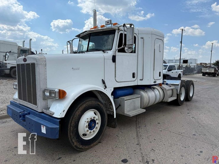 2007-peterbilt-378-image-7