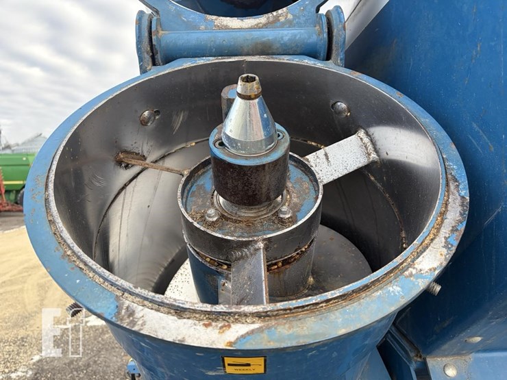 2004-kinze-650-image-6