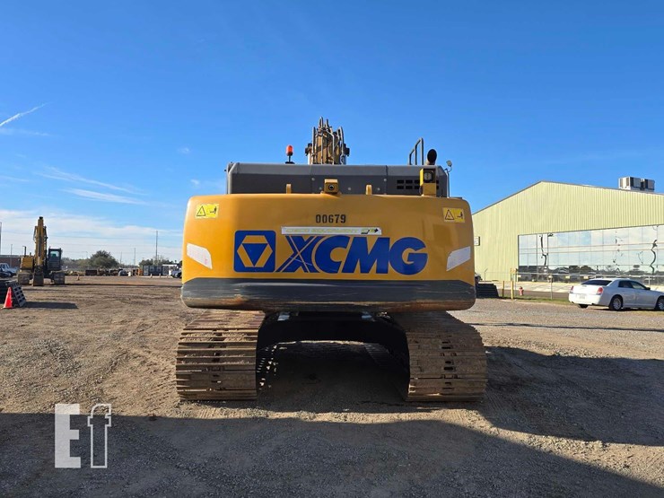 2023-xcmg-xe210u-image-8