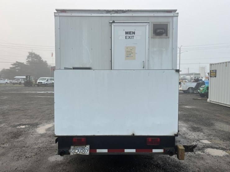 2006-acsi-tt24-102a-t/a-restroom-trailer-image-5