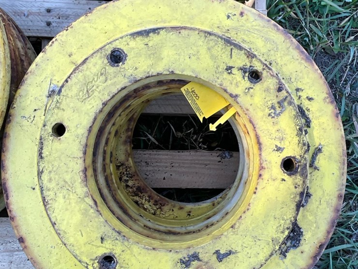 (10)-enfo-tractor-rear-wheel-weights-image-3