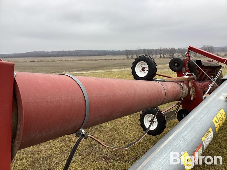 hutchinson-/mayrath-swing-away-auger-image-18