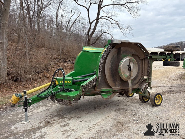 2023-john-deere-fc15m-image-1