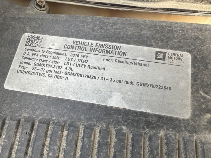 2016-chevrolet-silverado-1500-image-14