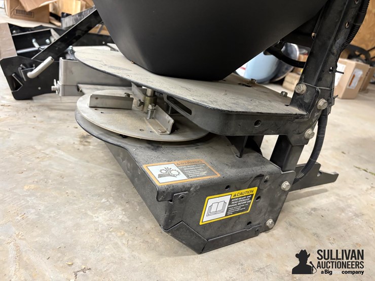 john-deere-gator-image-14