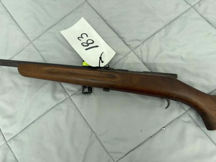 savage-model-3a-.22-s,l,-lr-rifle-image-4