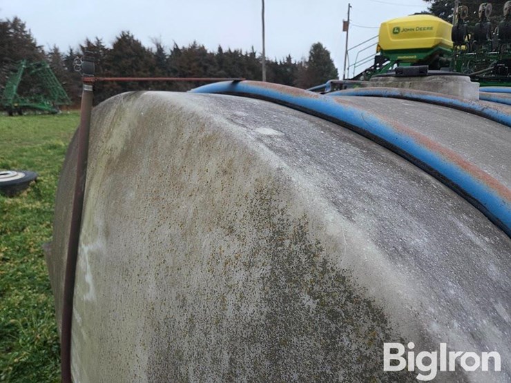 poly-storage-tank-image-10