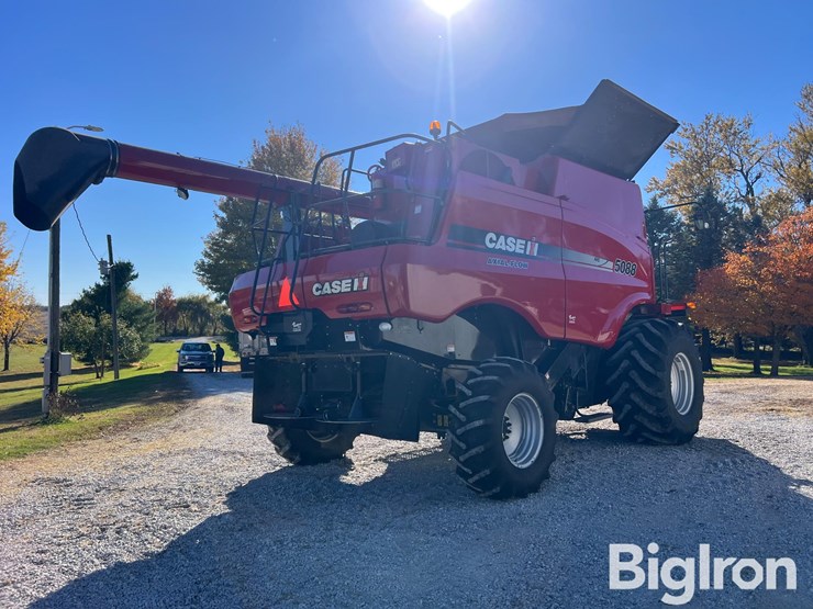 2011-case-ih-5088-image-5