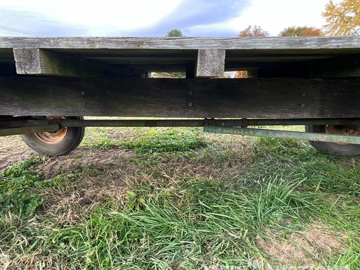 hay-rack-on-running-gear-image-19