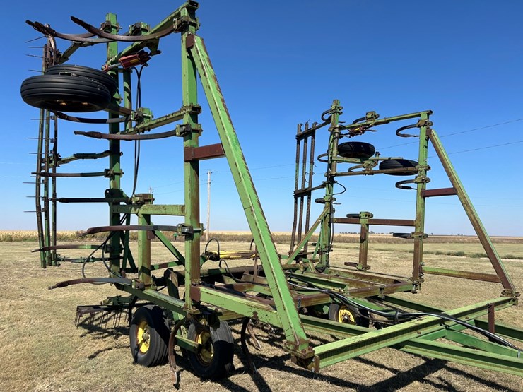 john-deere-1600-image-3