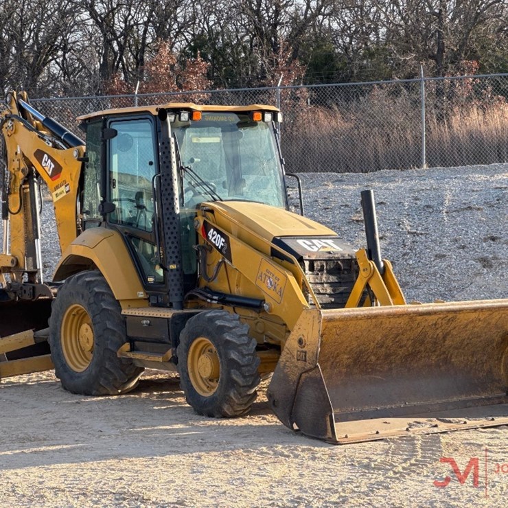 2019 CATERPILLAR 420F2