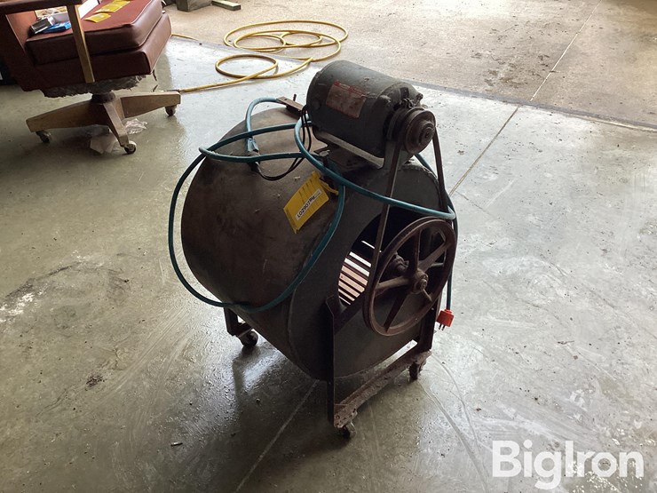 shop-fan-on-wheels-image-5