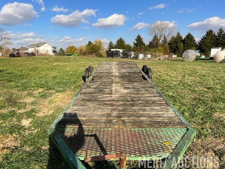 john-deere-implement-trailer-image-9