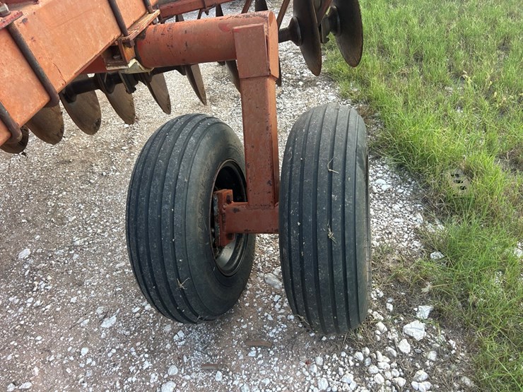 crust-buster-offset-image-10