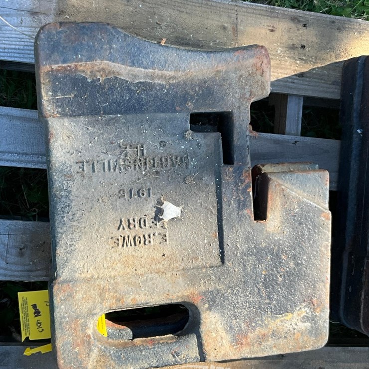 (3) IH Suitcase Weights