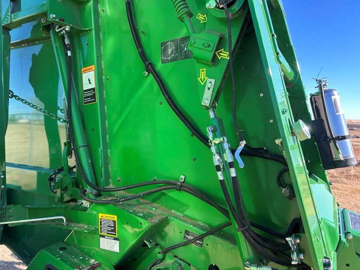 john-deere-460m-image-17