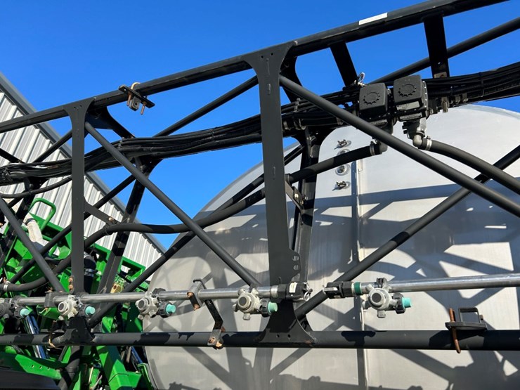 2013-john-deere-4940-image-15