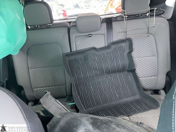 2022-ford-escape-se-image-23