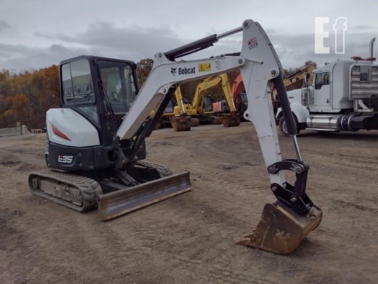 2021-bobcat-e35i-image-46